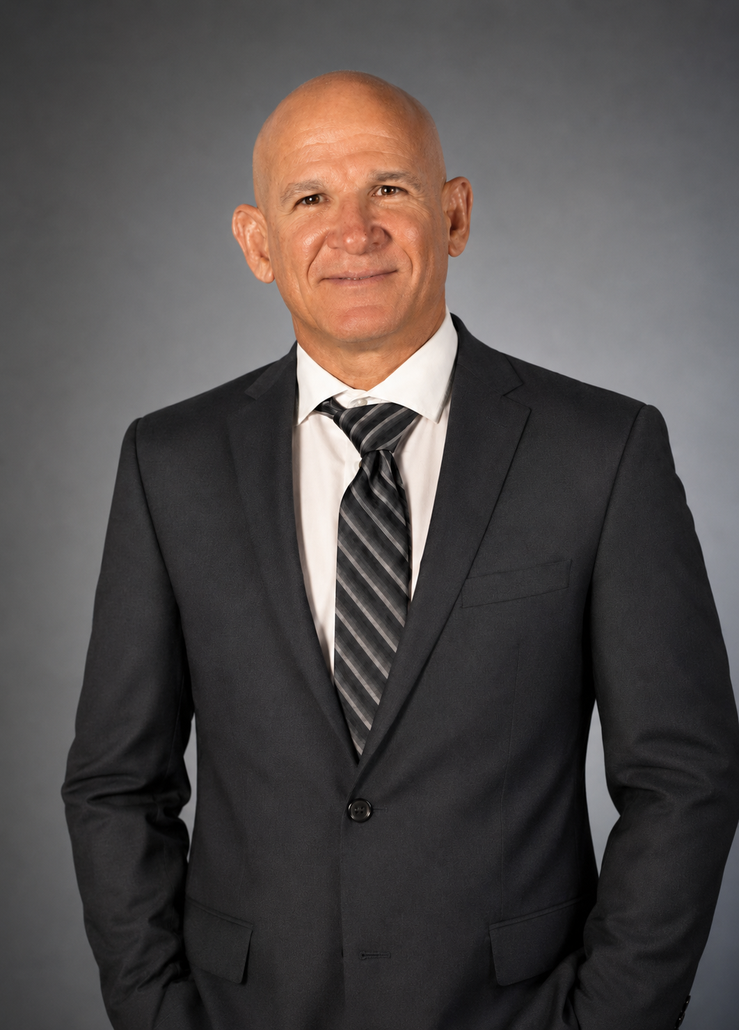 Portrait of Dr. Eraldo Ribeiro